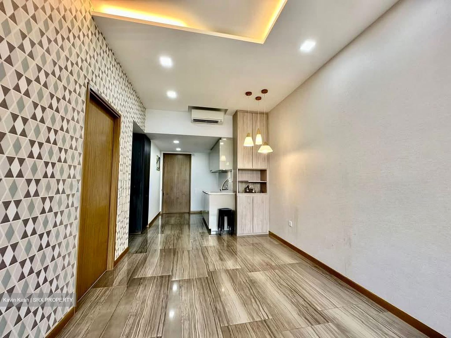 Lakeville (D22), Condominium #533699321